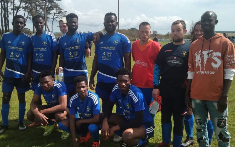 Pont-Croix (1500 habitants) : dans le club de foot, il n&rsquo;y a plus que 3 joueurs bretons sur 26, « ils ont démissionné, on a jamais su pourquoi »
