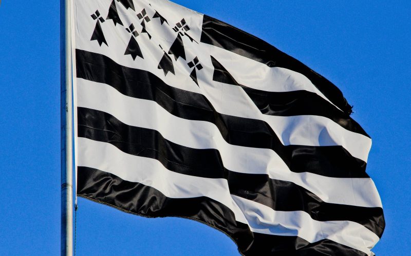 56% des Bretons font confiance à la Bretagne pour les diriger, 79% ne font pas confiance à l&rsquo;Etat français