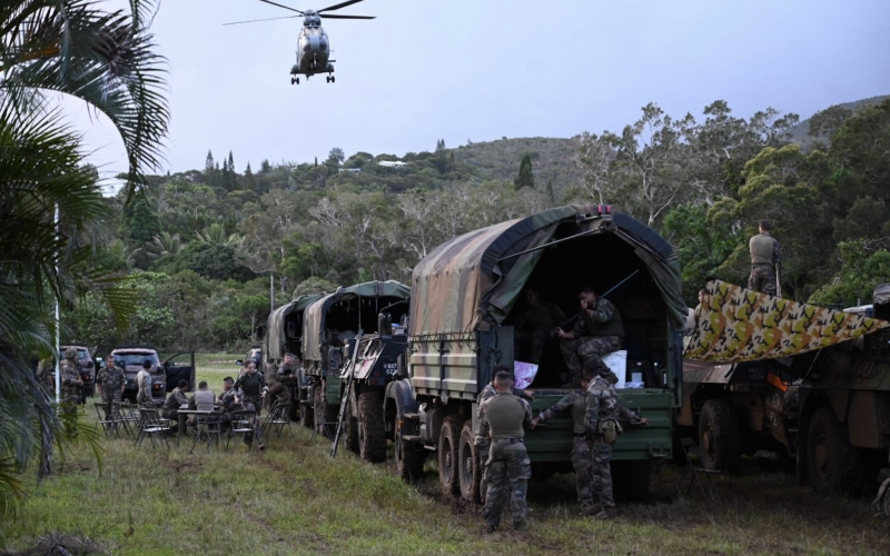« Jusqu’à 60 morts » : un plan de déportation secret d’un village kanak par l’armée française est à l’étude