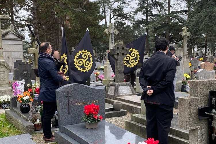 Hommage solennel du Parti National Breton à Fransez Debauvais