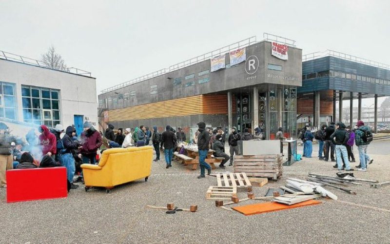 Roazhon (Rennes) : l&rsquo;ultra-gauche hexagonale occupe l&rsquo;université Rennes 2