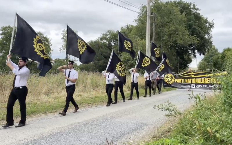 Ferveur et unité patriotiques pour le camp d’été du PNB 2025 !