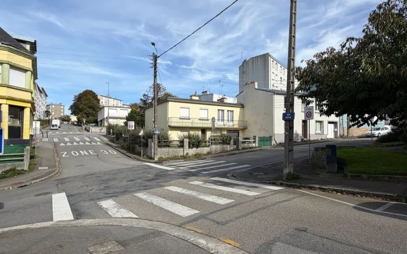 « Une agression d’une rare sauvagerie » : à Brest, une adolescente de 14 ans rouée de coups par un groupe de collégiens