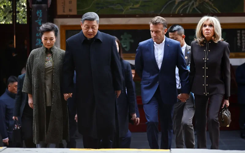 L&rsquo;opportunisme français en Chine sévèrement critiqué par la presse occidentale