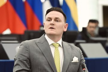 « L&rsquo;alsacien est en voie d&rsquo;extinction » : un eurodéputé allemand dénonce l’assimilation linguistique française face aux leçons données à la Chine par l&rsquo;UE
