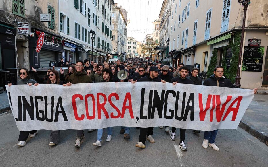 Langue corse : plusieurs militants s’introduisent dans la préfecture de Haute-Corse et au rectorat