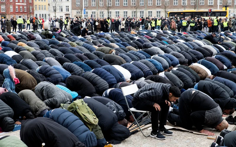 Danemark : le gouvernement de gauche veut interdire l&rsquo;appel à la prière islamique car il donne l&rsquo;impression d&rsquo;être « une banlieue d&rsquo;Islamabad », déclare le ministre de l&rsquo;Immigration