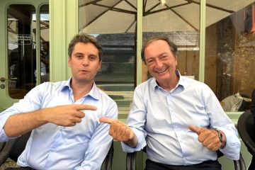 Leclerc accueille le Français Attal à Landerneau, la servilité d&rsquo;une Bretagne dont nous ne voulons plus ! (Éditorial)
