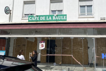 Saint-Nazaire : pas d&rsquo;alcool dans l&rsquo;ancien café de la Baule du centre-ville. Les nouveaux propriétaires Mohammed Benabdallah et Karim Mokrane vantent un lieu pour « se retrouver en famille »