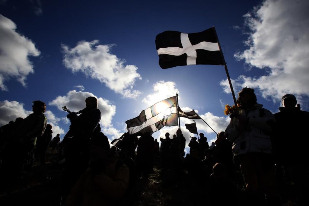La Cornouailles refusent sa dilution dans le Devon et revendique son identité nationale