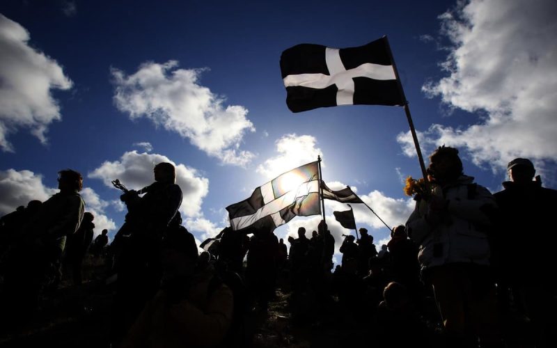 La Cornouailles refusent sa dilution dans le Devon et revendique son identité nationale