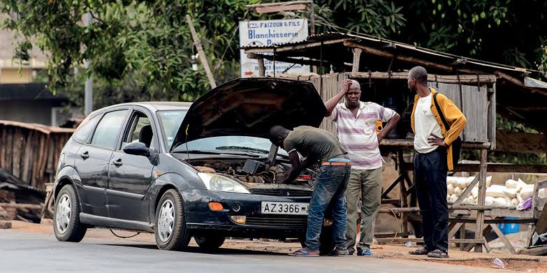 De nombreuses voitures volées étaient expédiées au Cameroun, le principal suspect reste en détention